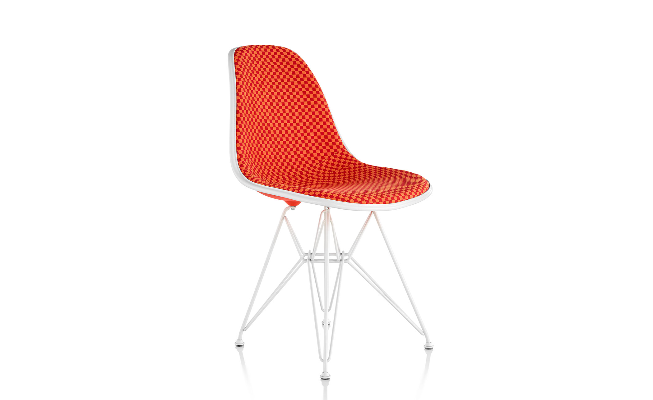 eames&reg; upholstered side chair with wire base