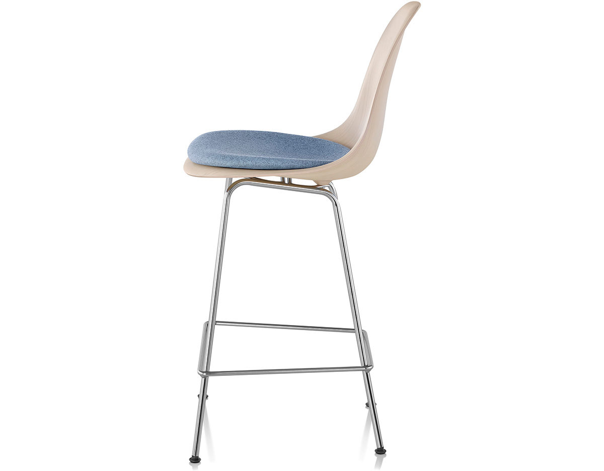 eames&reg; molded wood stool with seat pad
