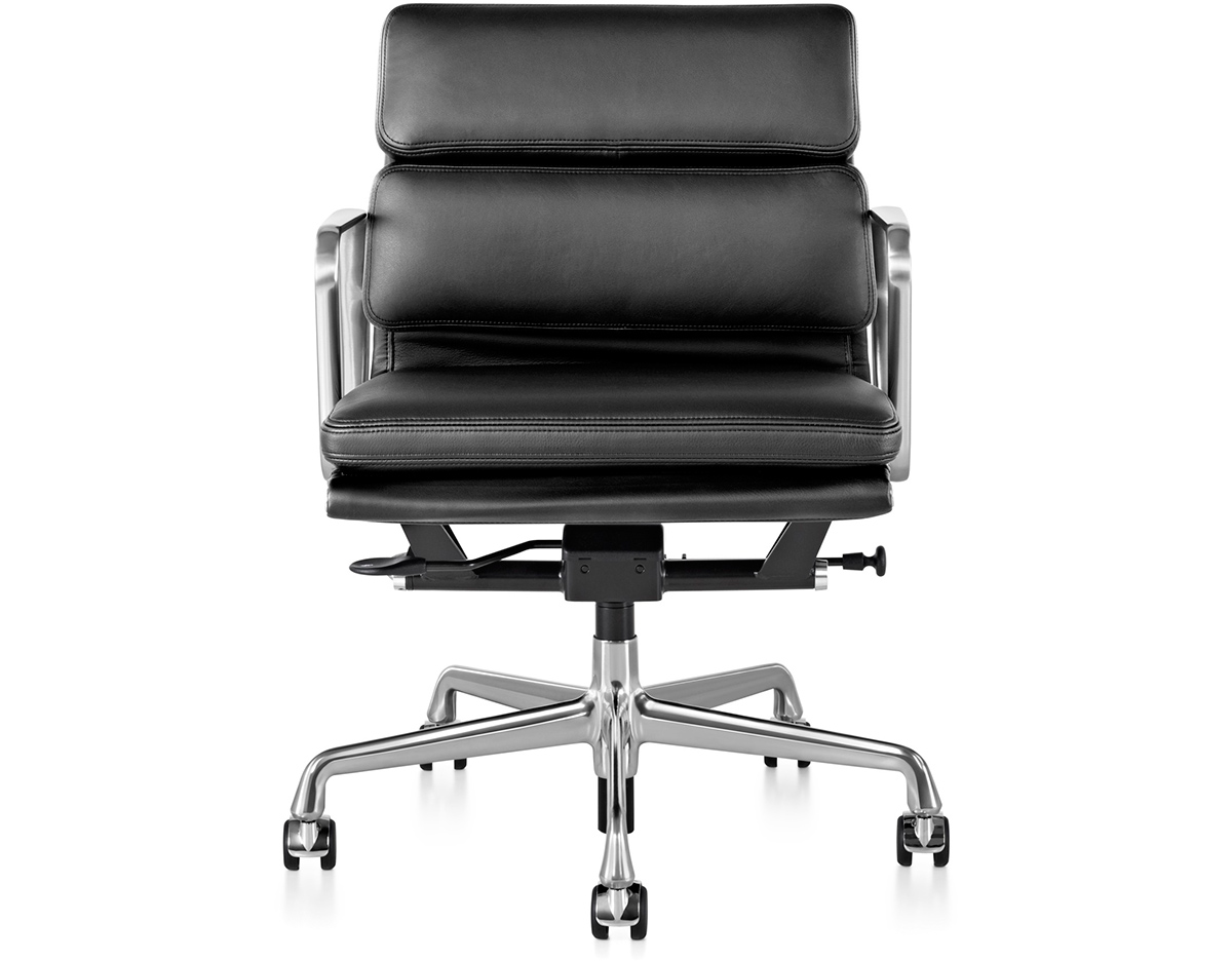 eames&reg; soft pad group management chair