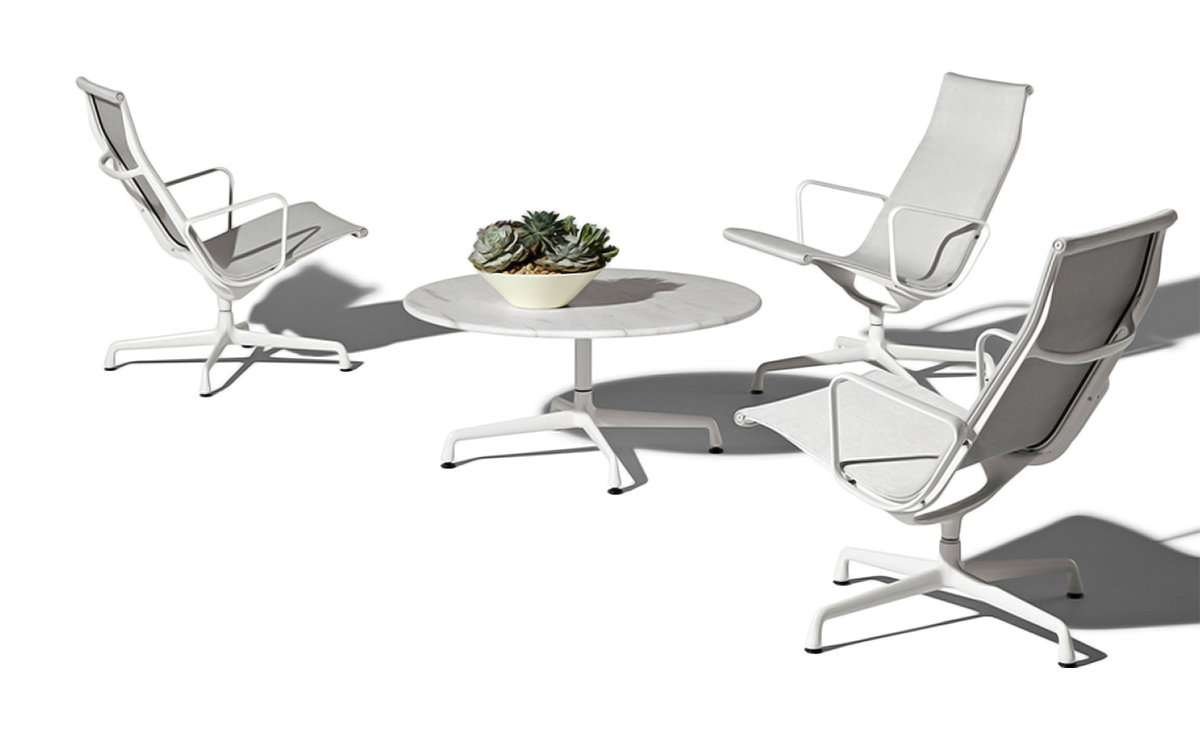 eames universal base outdoor table 30" dia.