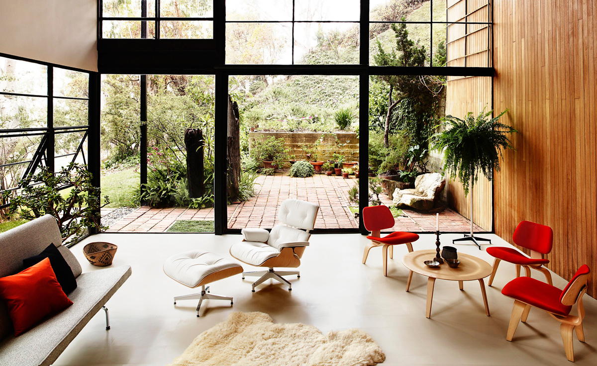 eames® upholstered lcw