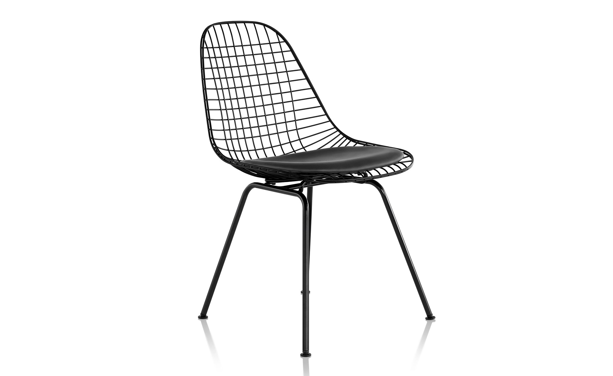 eames&reg; wire chair with 4 leg base