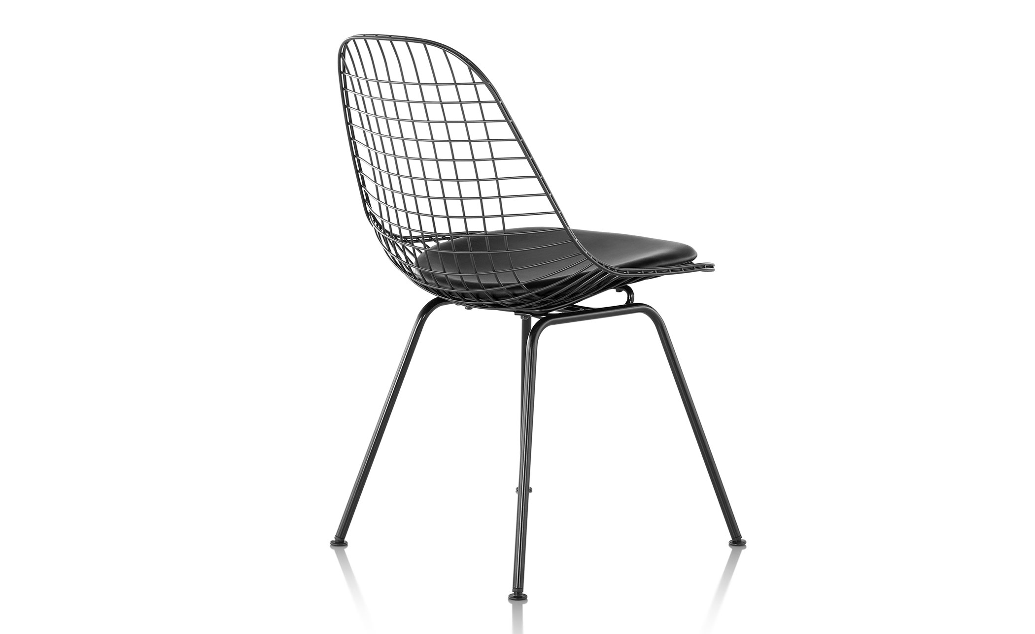 eames&reg; wire chair with 4 leg base