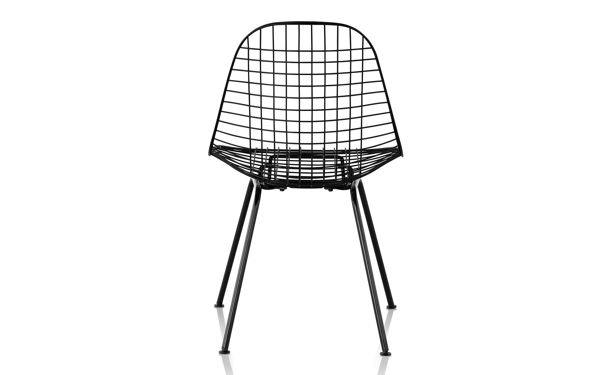 eames&reg; wire chair with 4 leg base outdoor