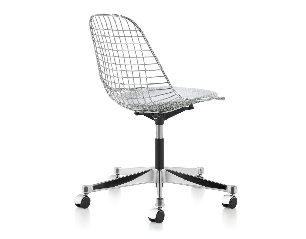 eames&reg; wire side chair with task base