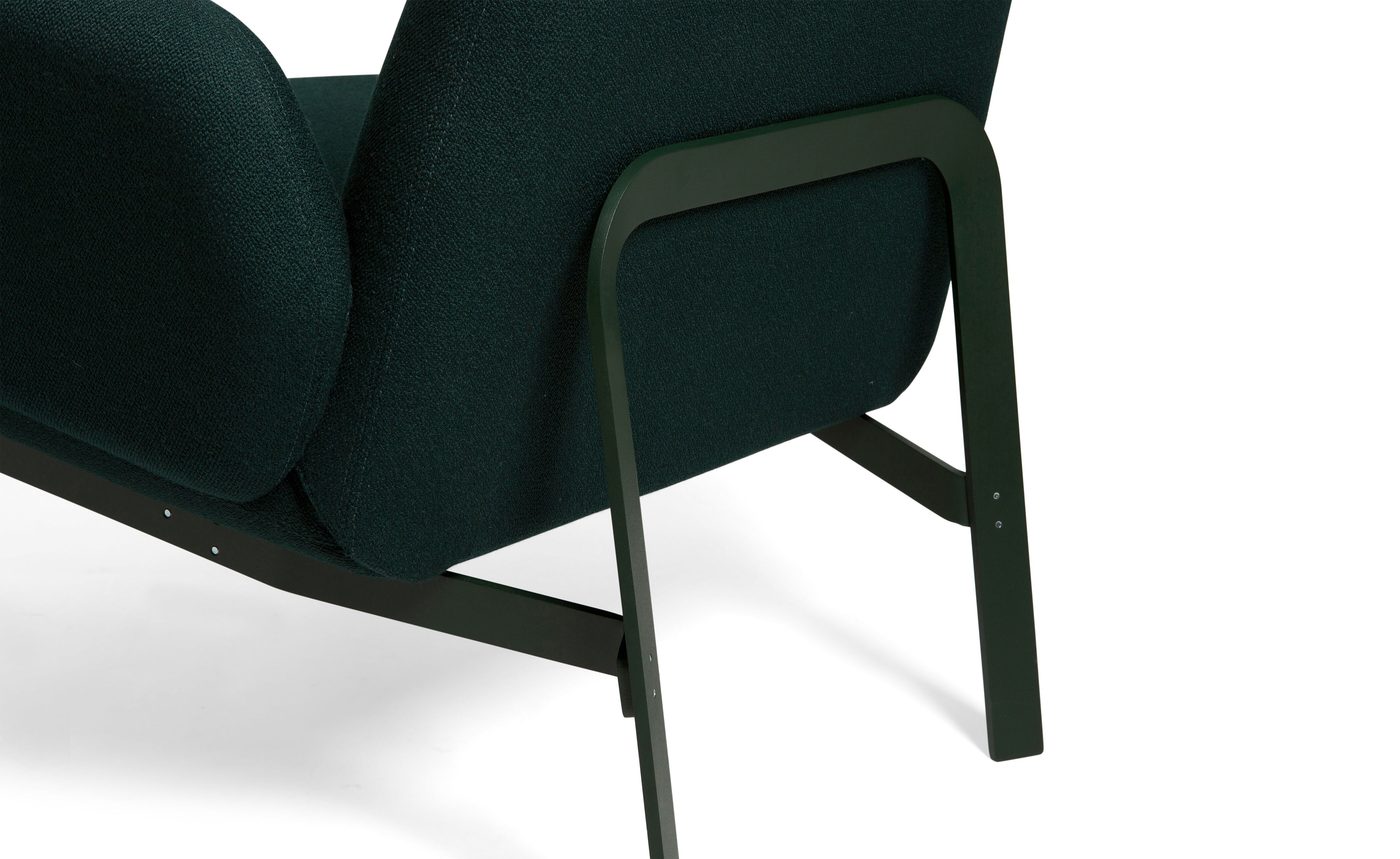 Easy Armless Lounge