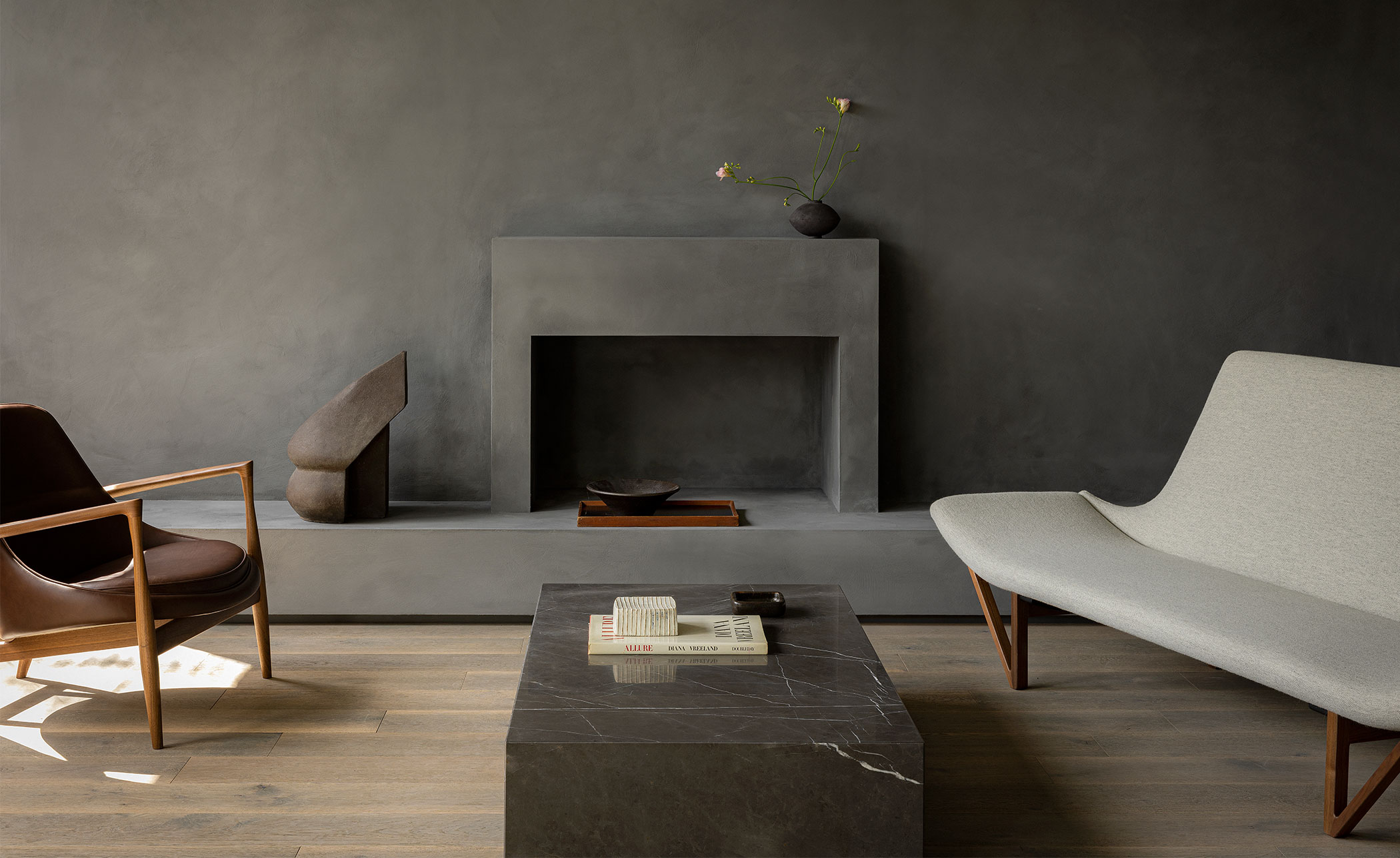 Elizabeth Lounge Chair