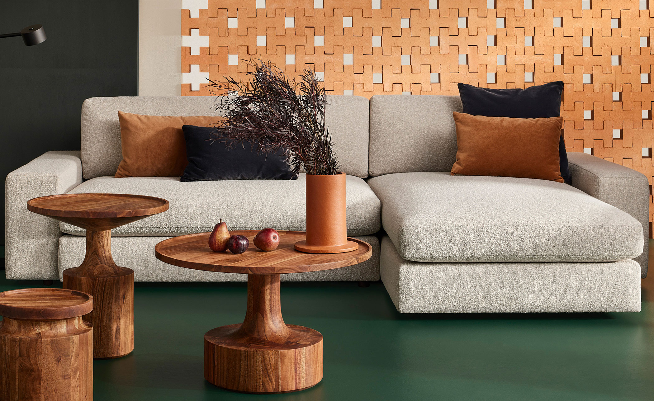 esker sofa with chaise
