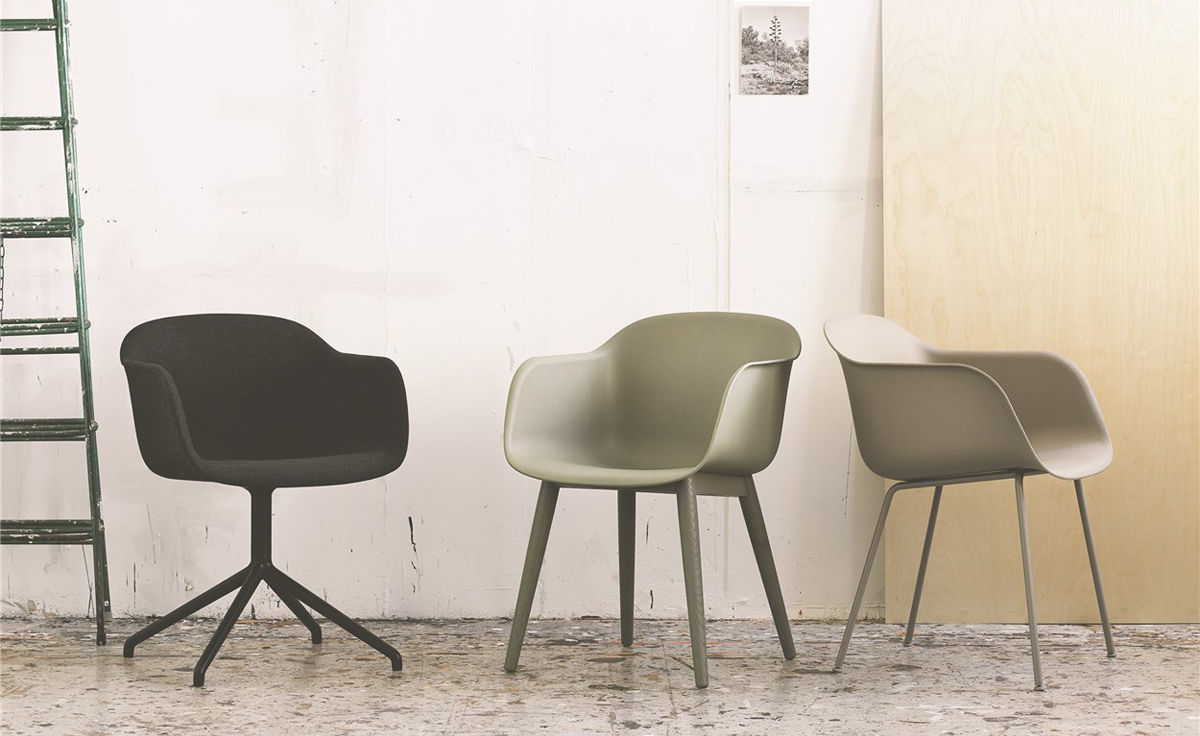 fiber armchair with wood base