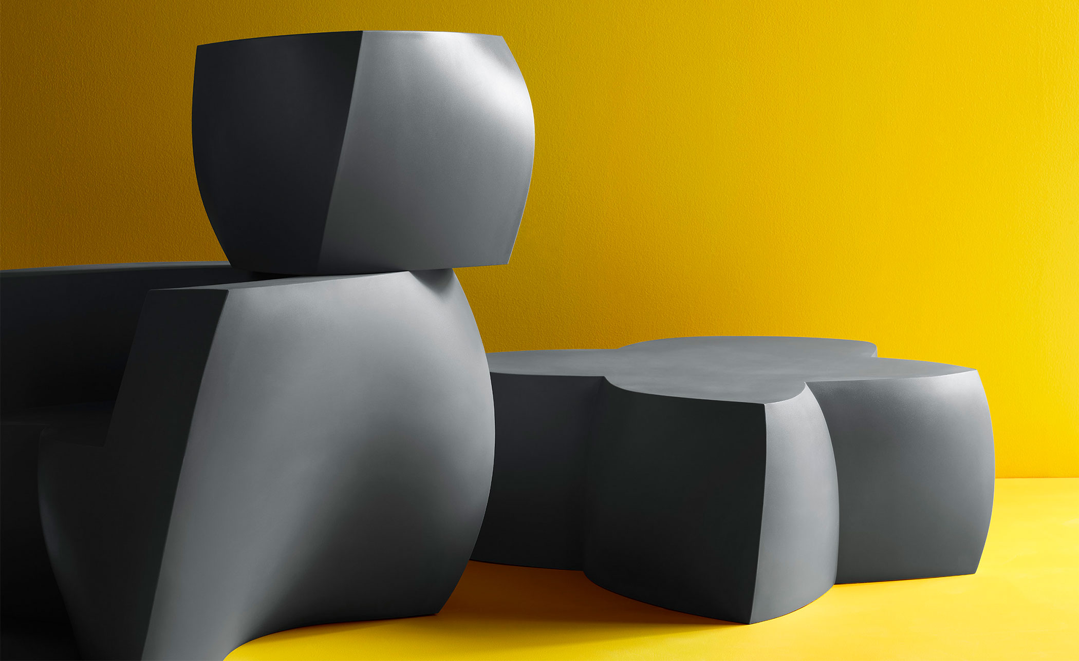 frank gehry furniture collection coffee table/sitting unit