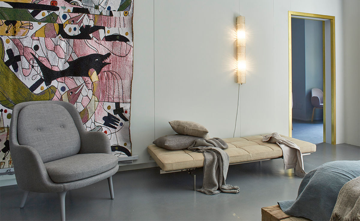 fri lounge chair