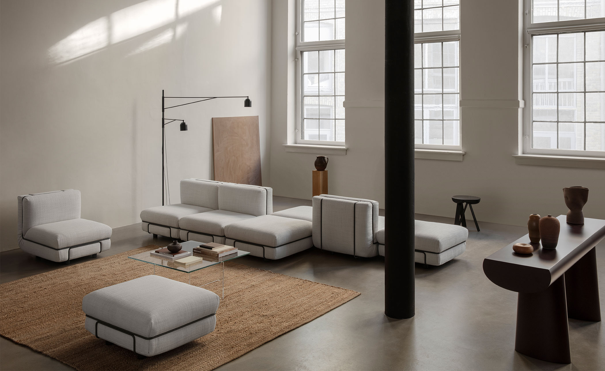 GB Lounge Pouf