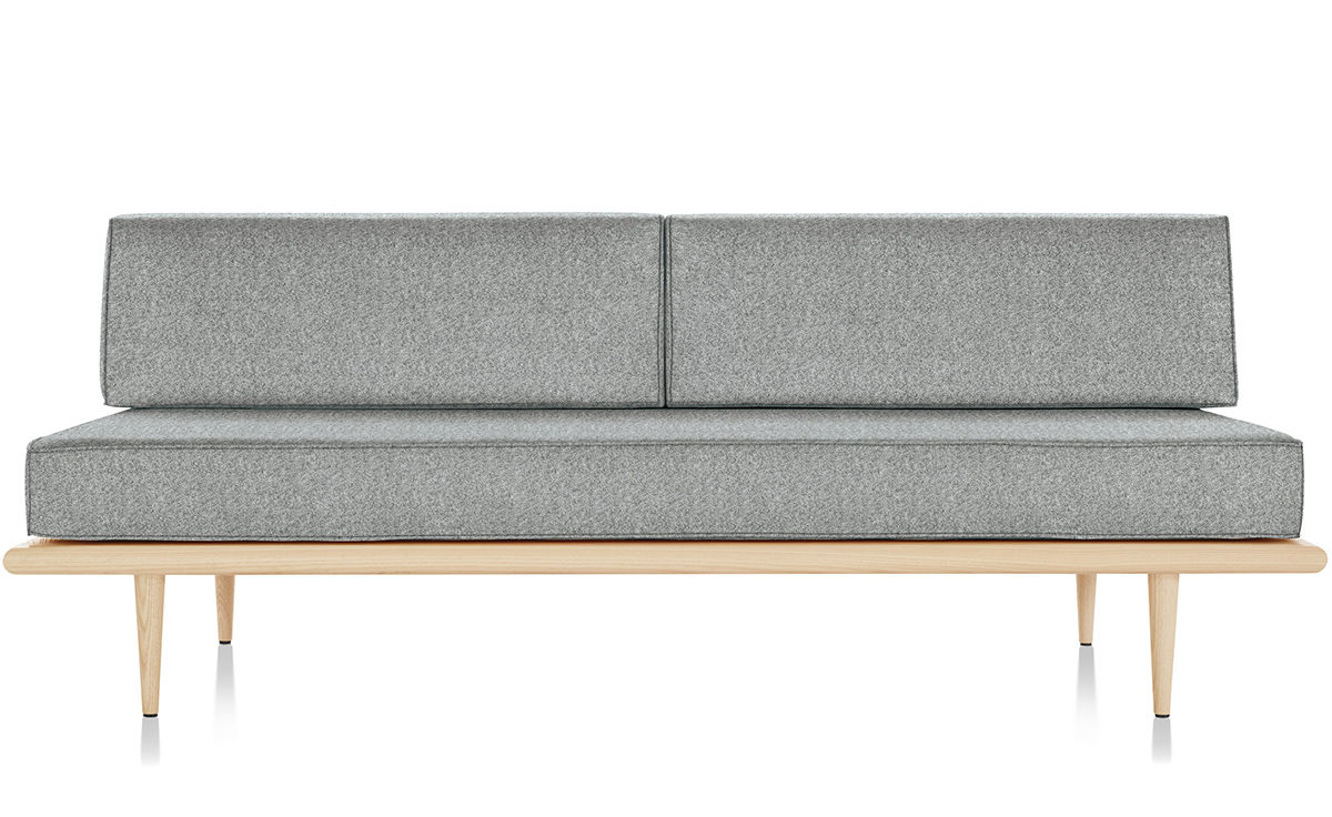 nelson™ daybed with two bolsters & wood taper legs
