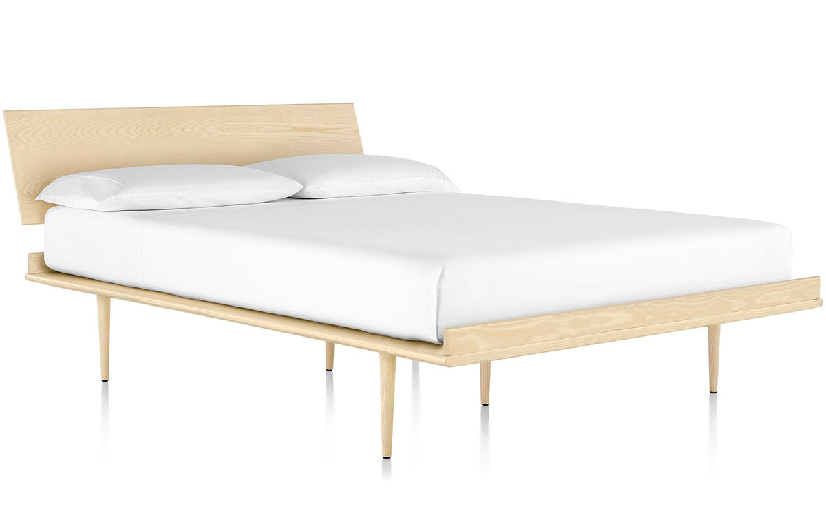 nelson thin edge bed with wood taper legs
