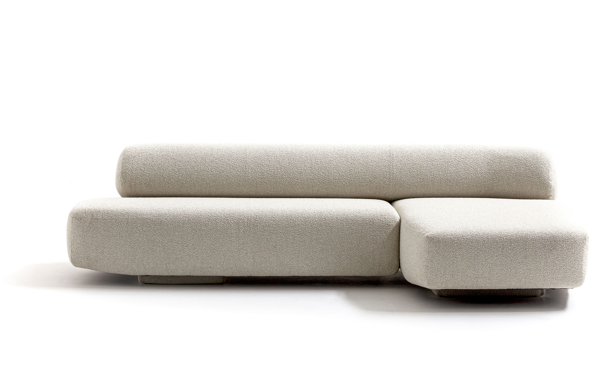 Gogan Sofa with Chaise