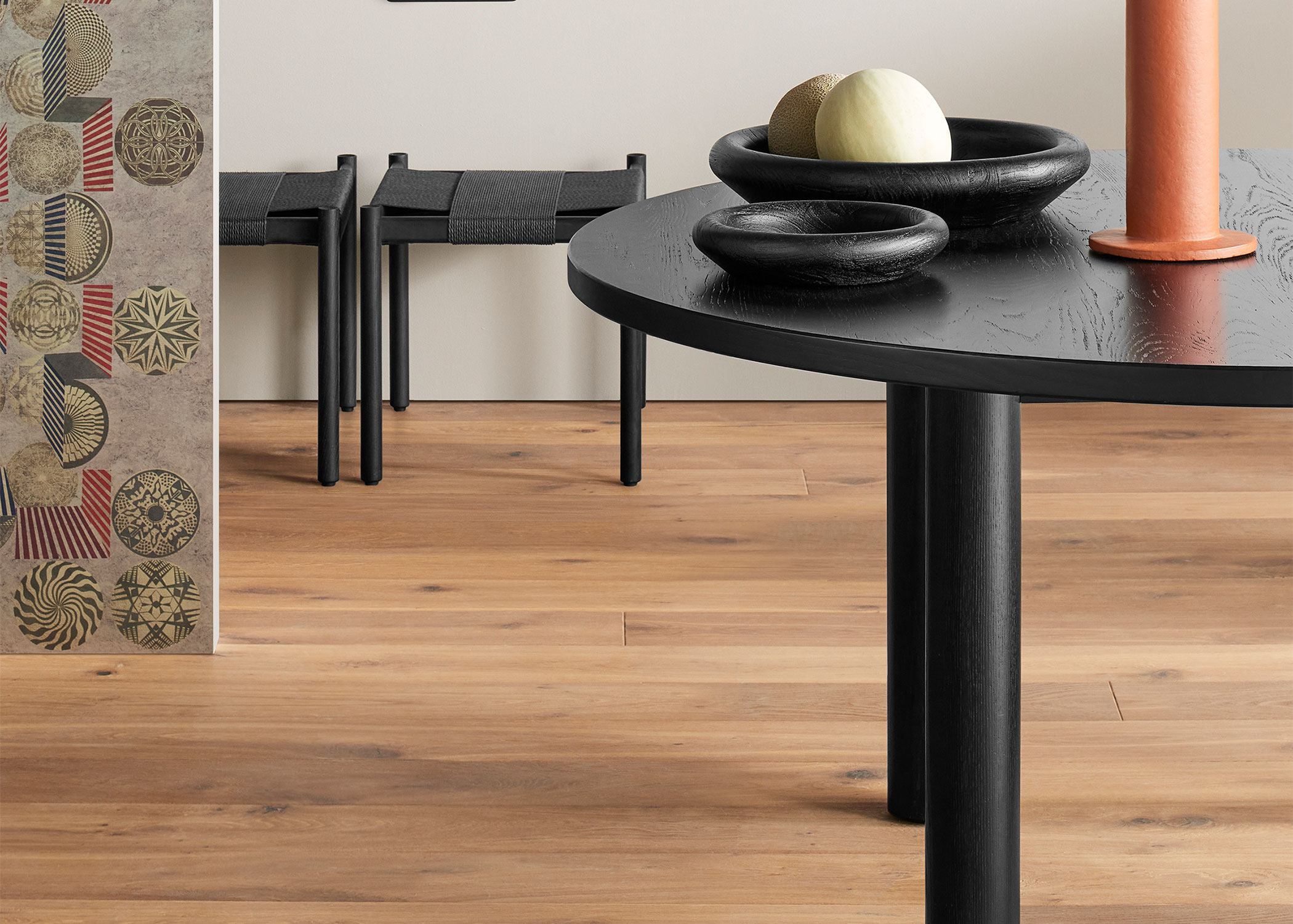 good times 60" round dining table