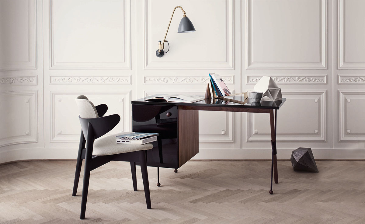 greta grossman series 62 desk