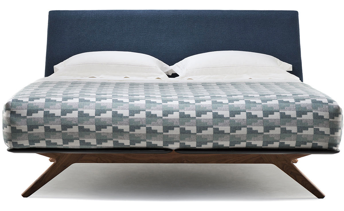 hepburn king size bed 351