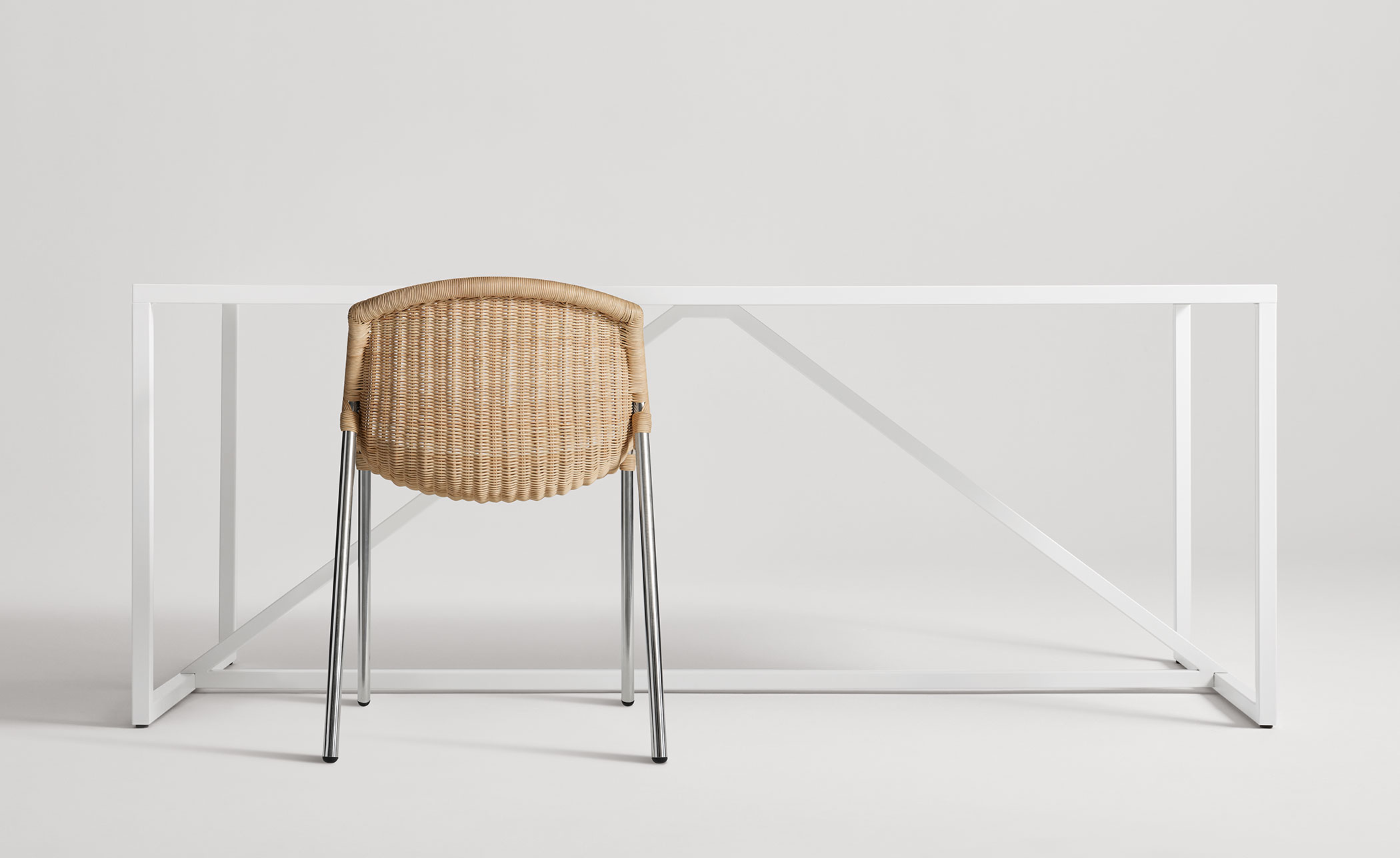 Hint Dining Chair