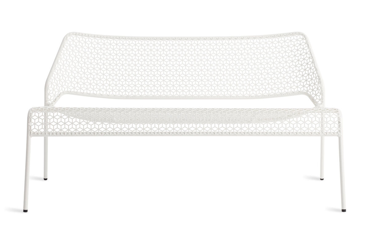 hot mesh settee