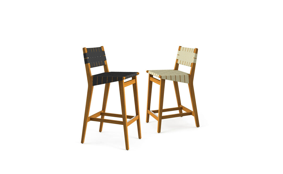 risom outdoor stool with webbed back