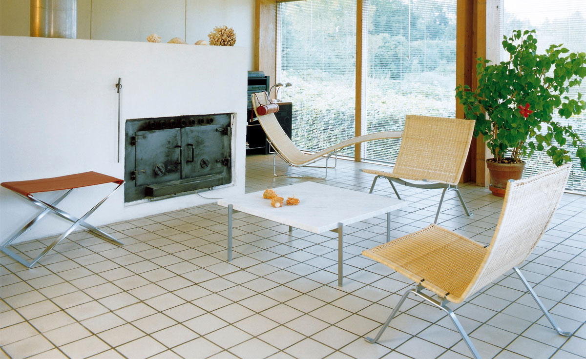 kjaerholm pk22 chair in wicker