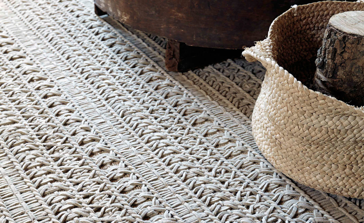 knotwork rug