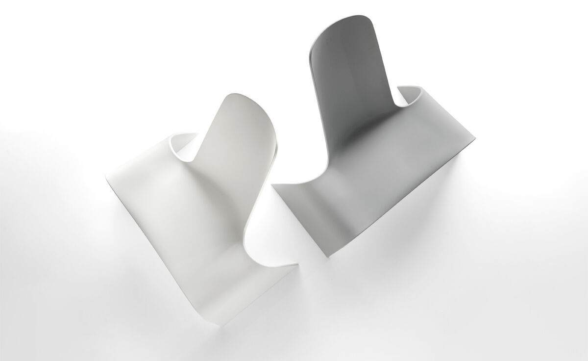 land lounge chair