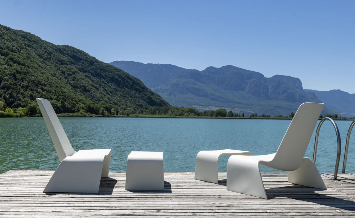 land lounge chair