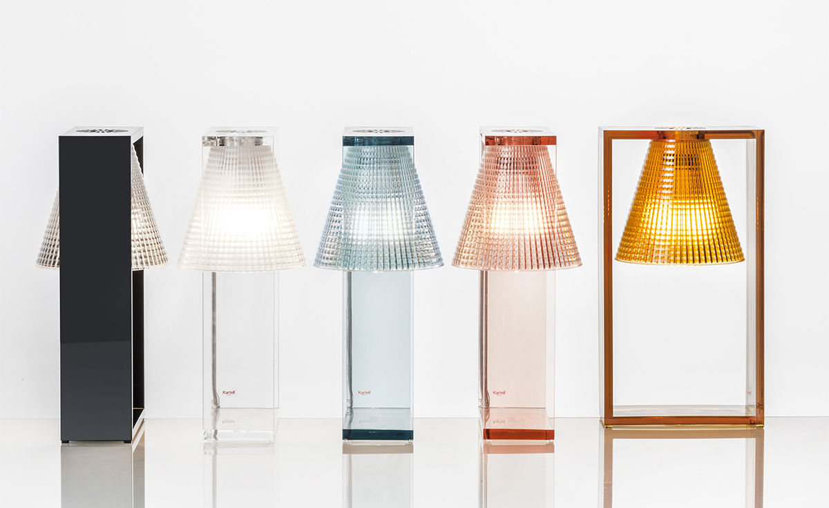 light air table lamp