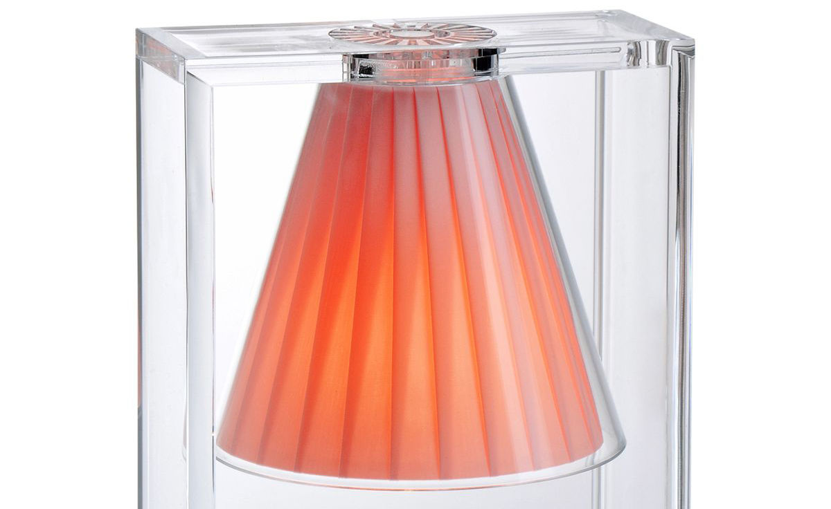 light air table lamp