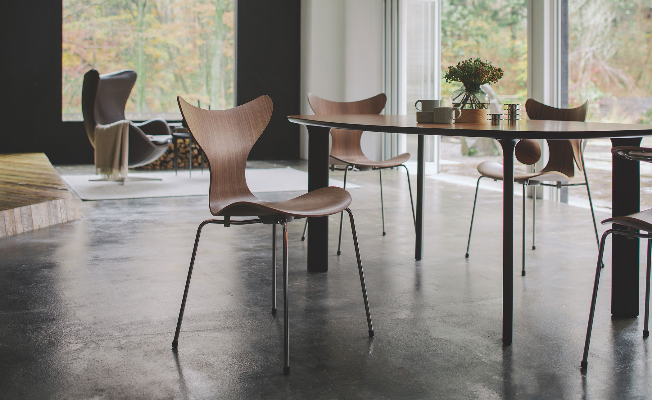 lily stackable side chair