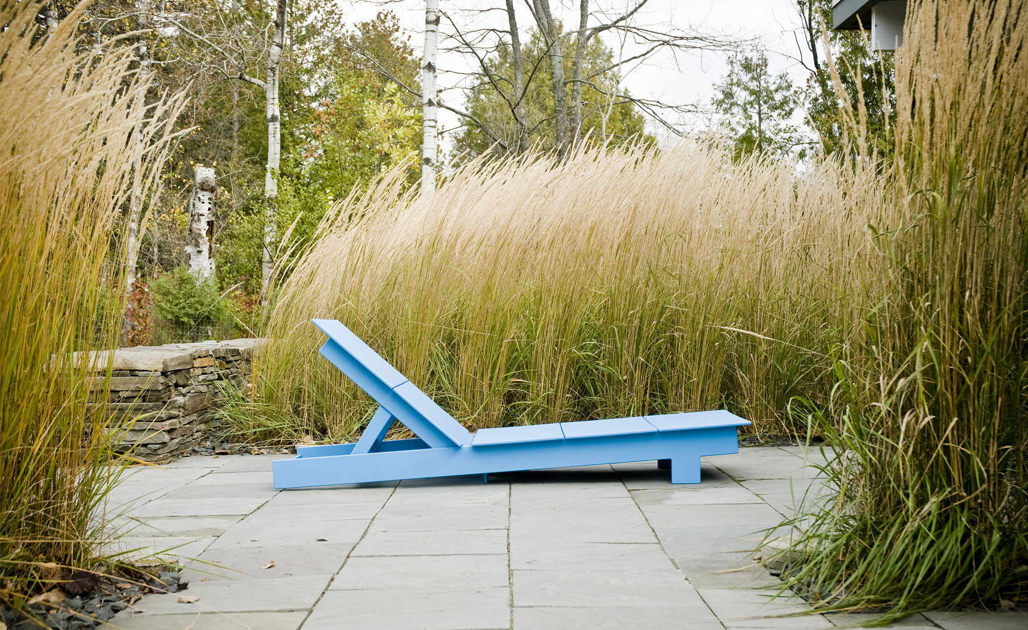 Lollygagger Chaise