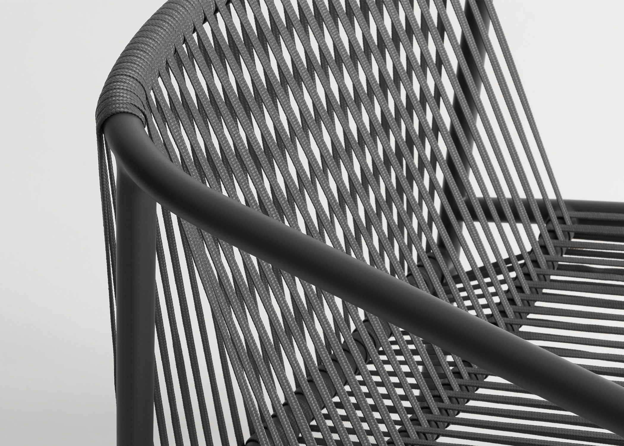 lookout outdoor lounge chair