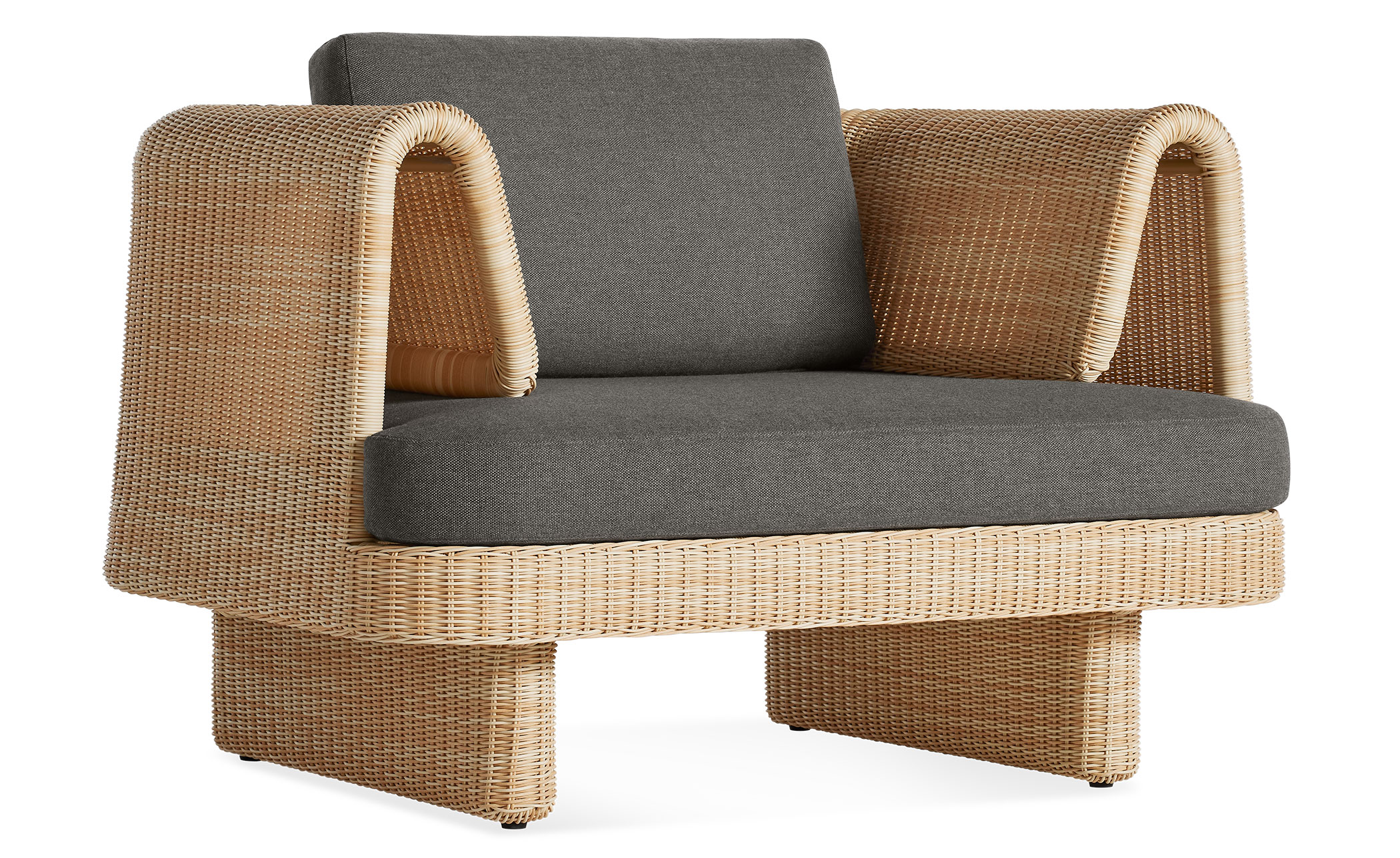 Loophole Outdoor Lounge Chair