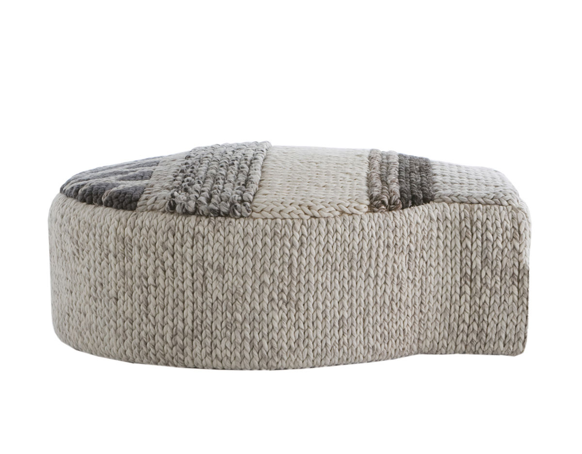 mangas original globo pouf