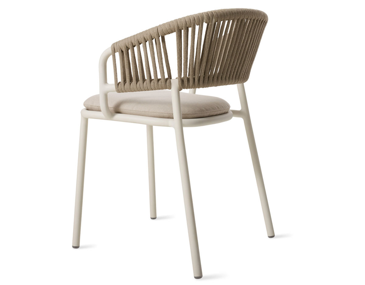 mate outdoor dining chair