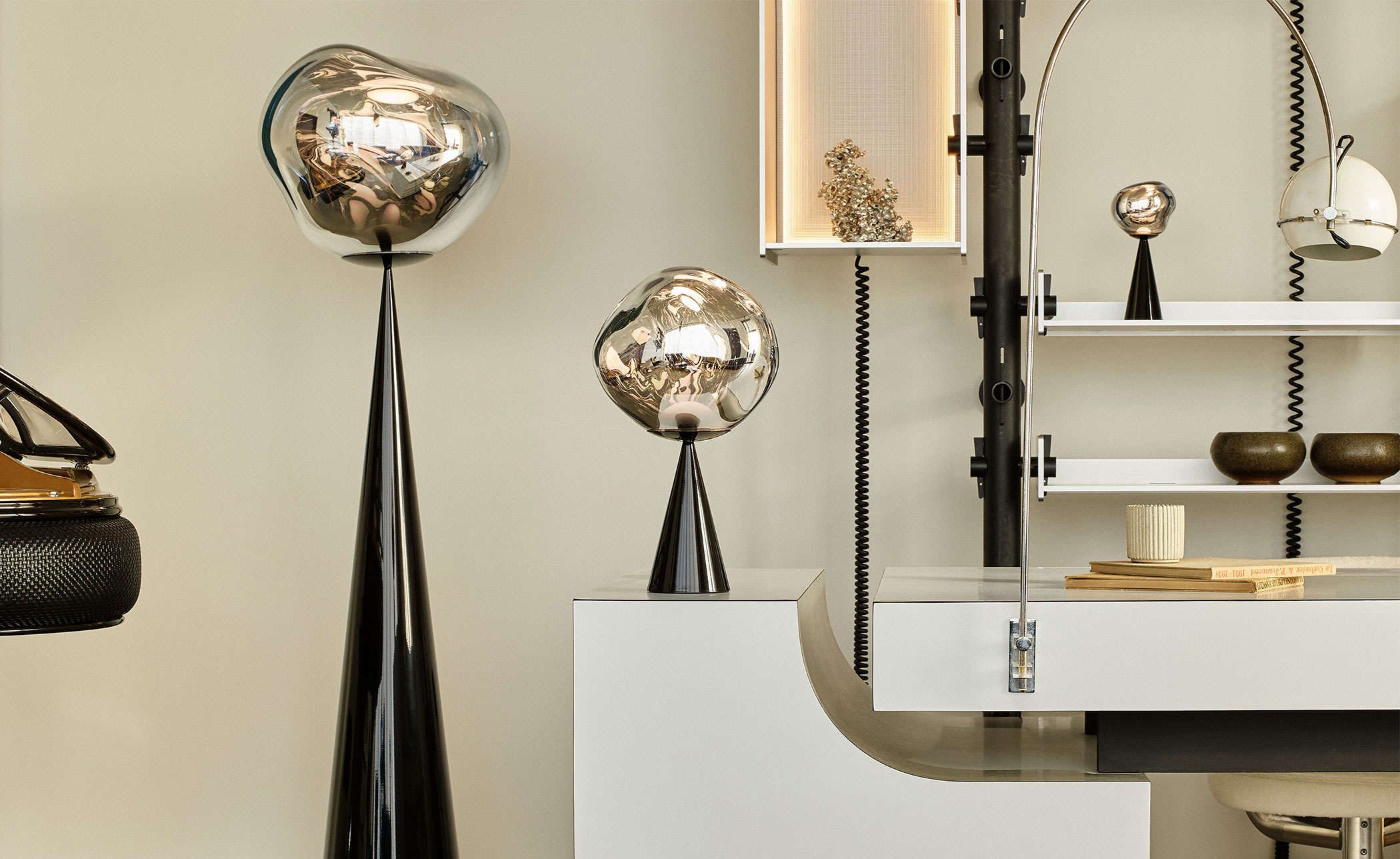 Melt Portable Table Lamp
