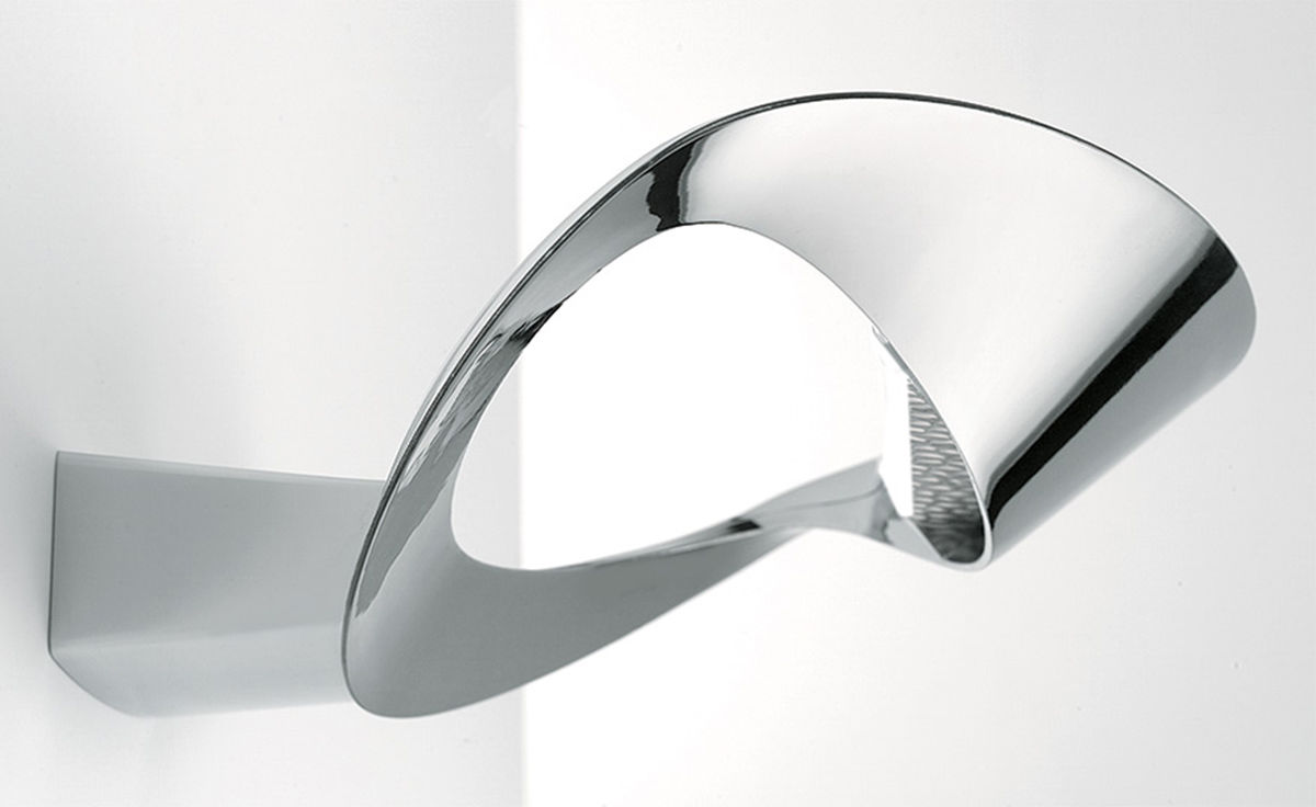 mesmeri wall light