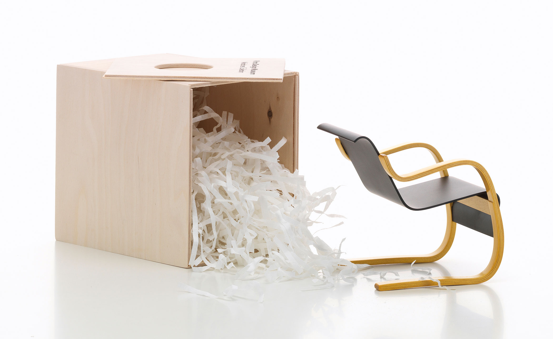 Miniature Aalto Armchair No. 42