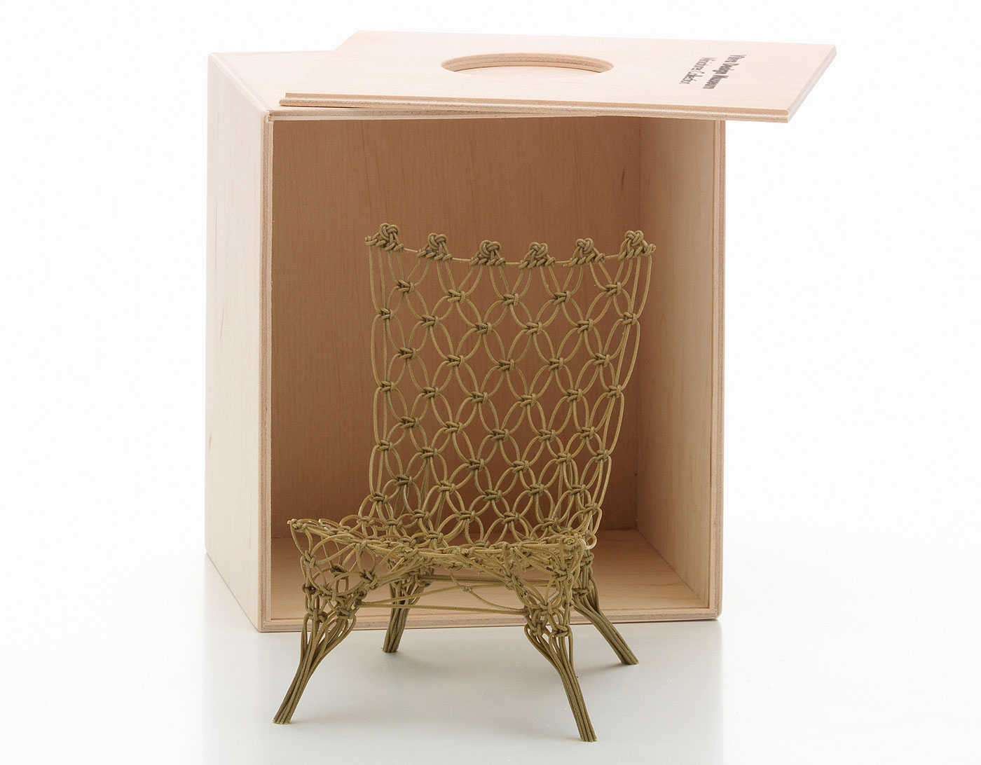 Miniature Wanders Knotted Chair