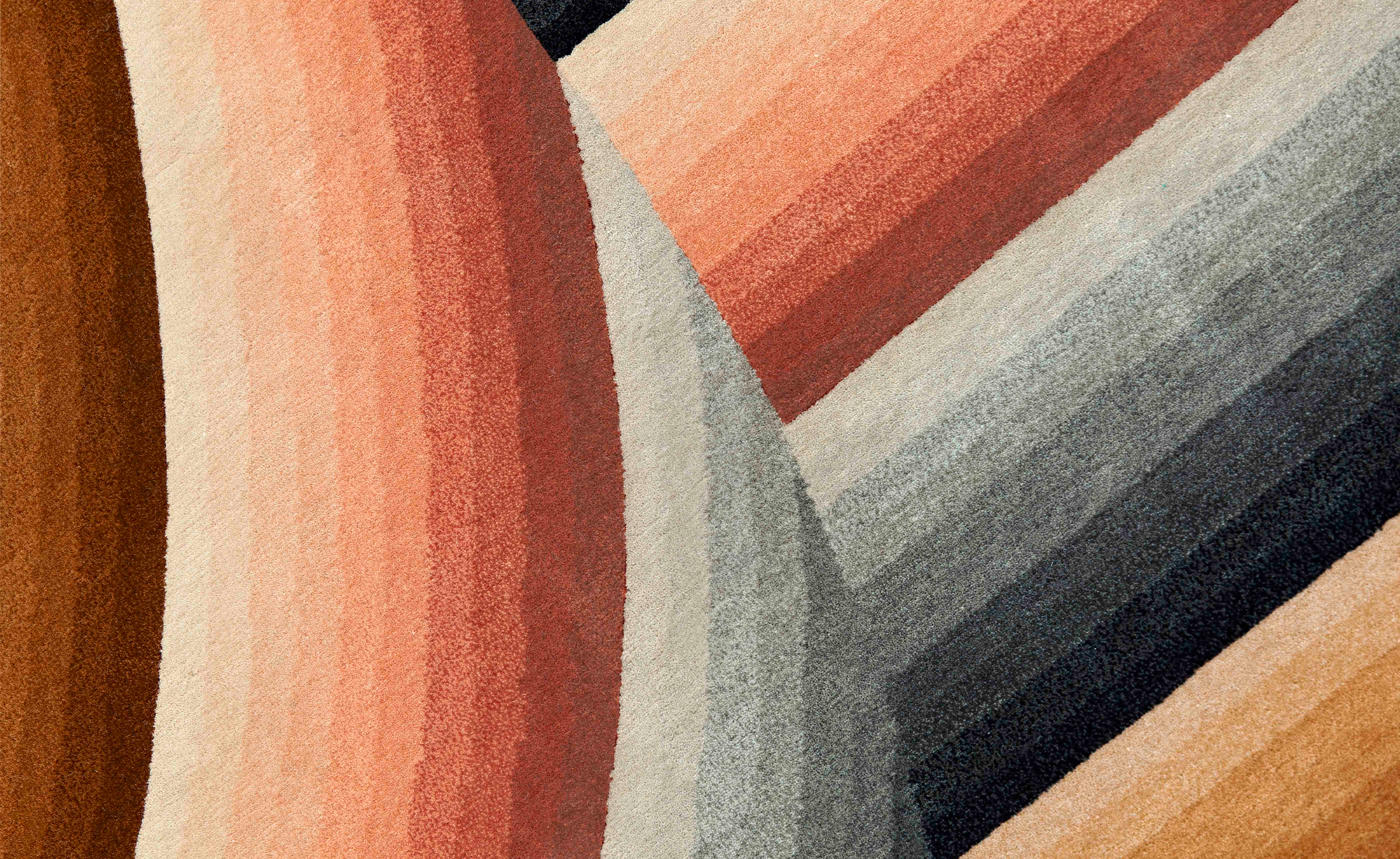 Mirage Round Rug