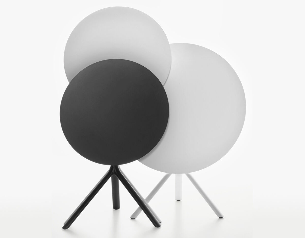 miura round folding table