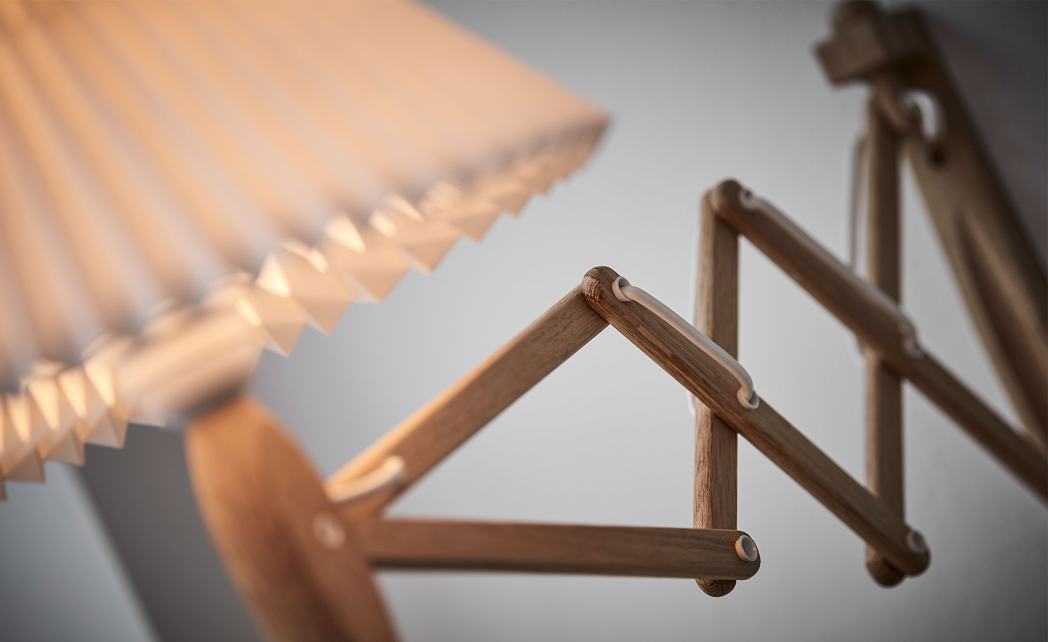 Model 224 Wall Lamp