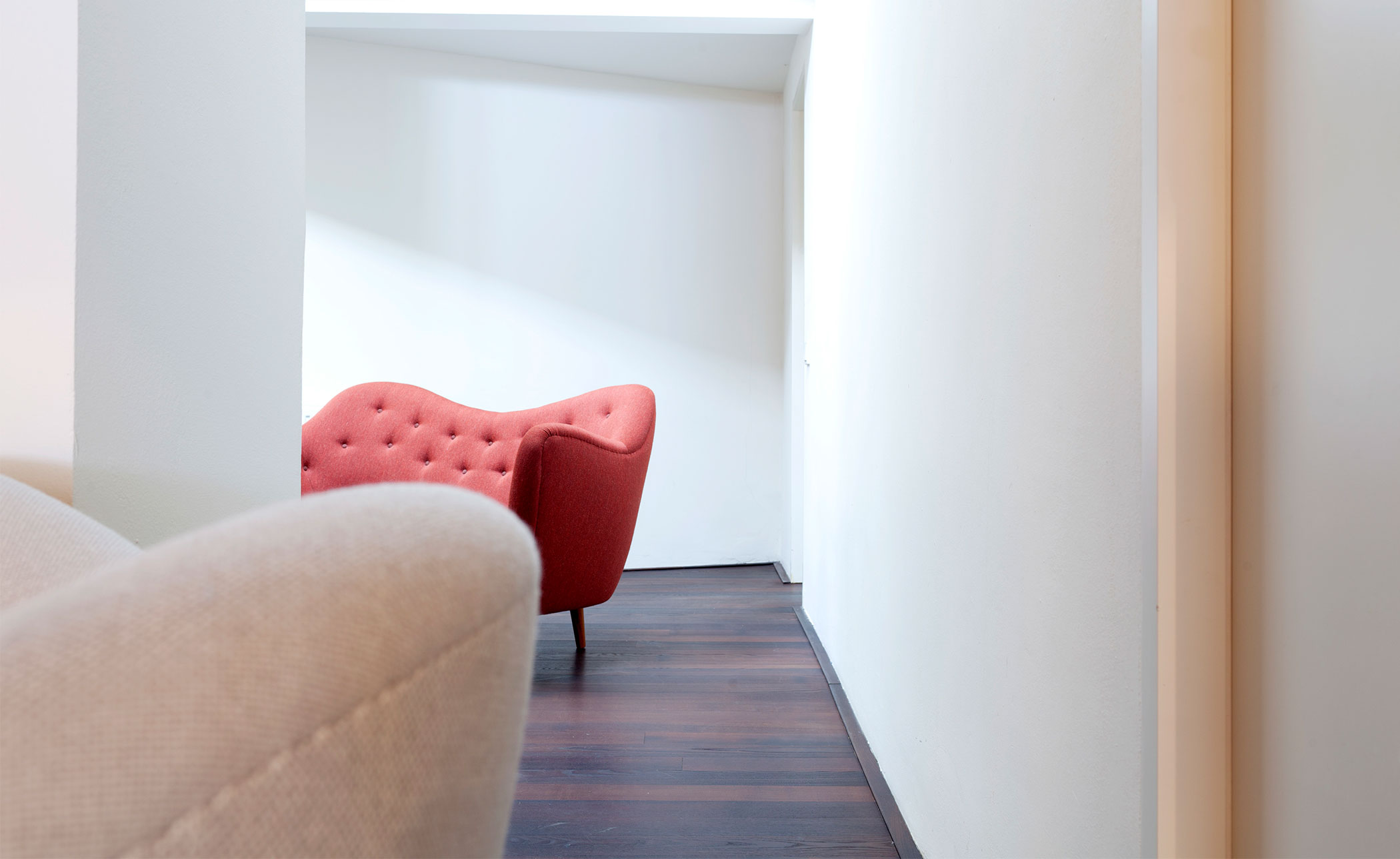 Model 46 Sofa