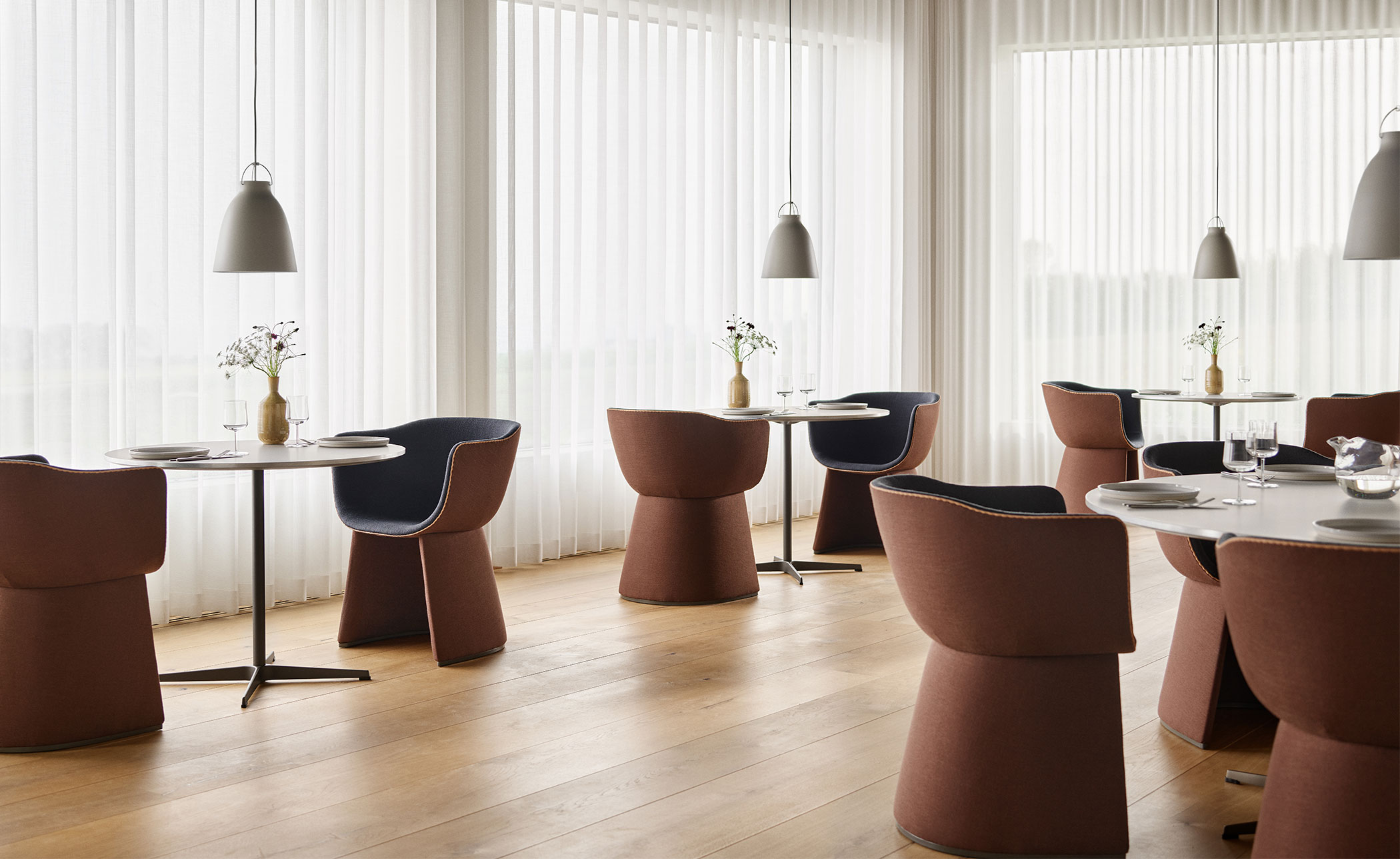 Monolit Dining Chair