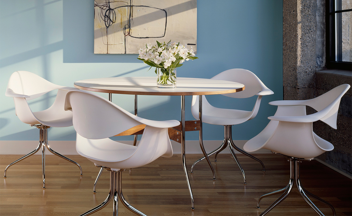 nelson swag leg round dining table