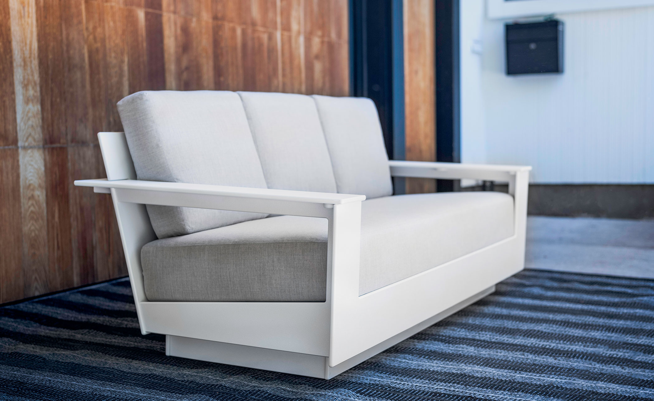 Nisswa Sofa 75 inch