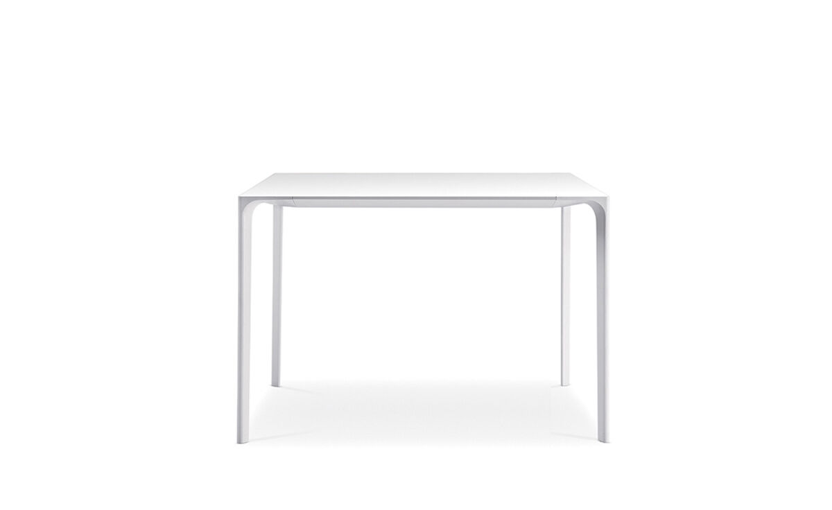 nuur table