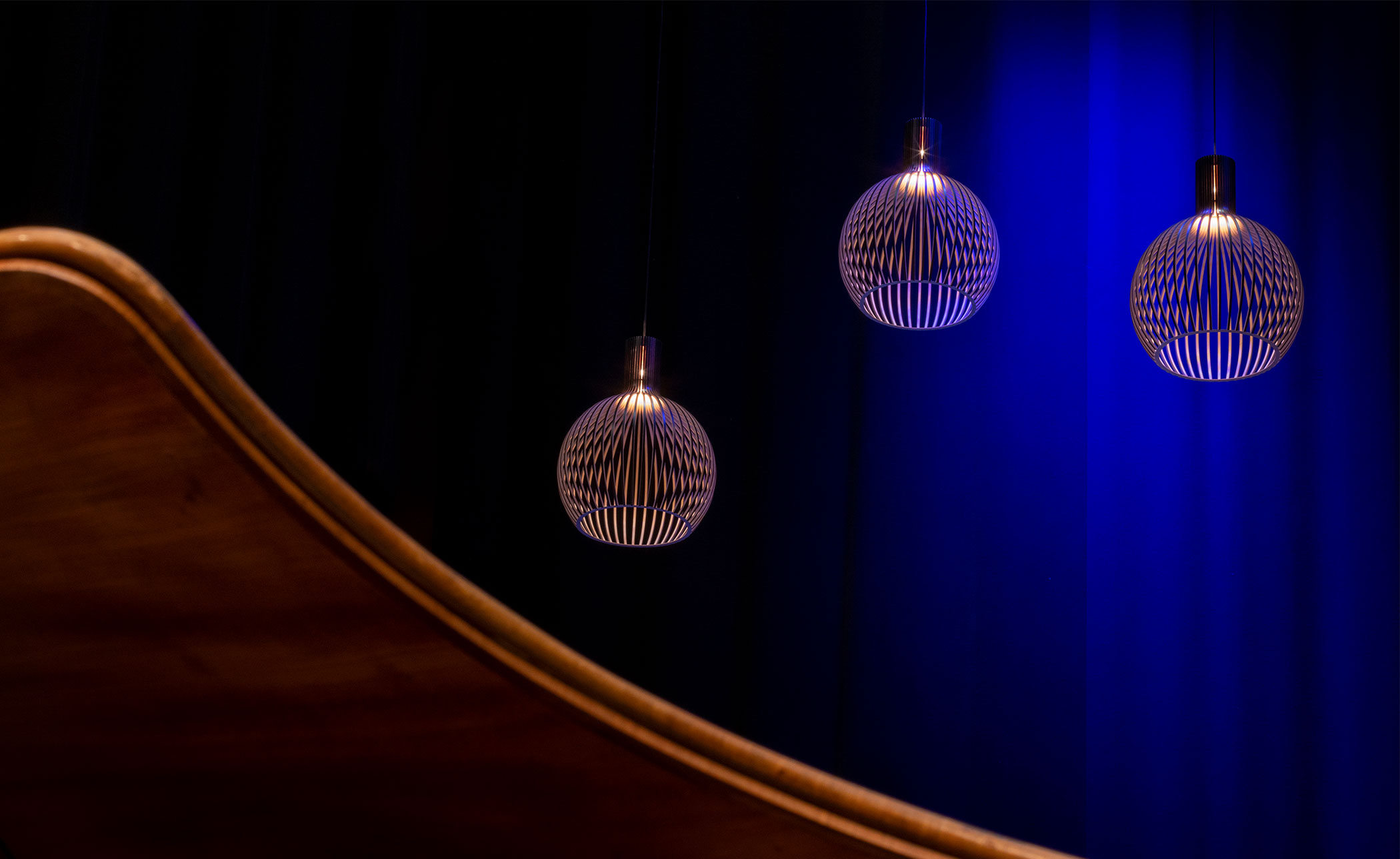 Octo 4240 Pendant Lamp